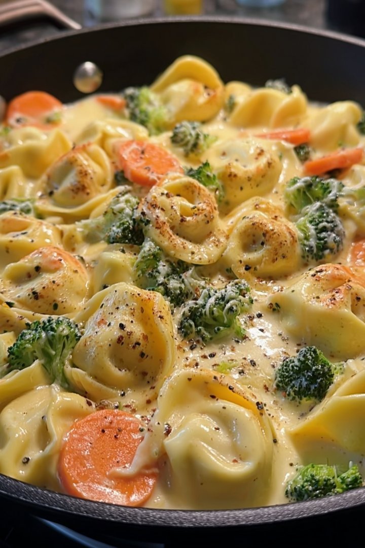 Cremige Gemüse-Tortellini-Pfanne image 2