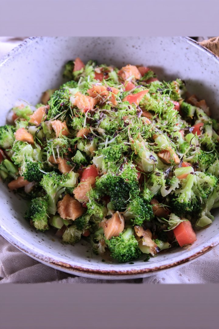 Super schneller Brokkolisalat – Frisch und lecker in Minuten! image 2